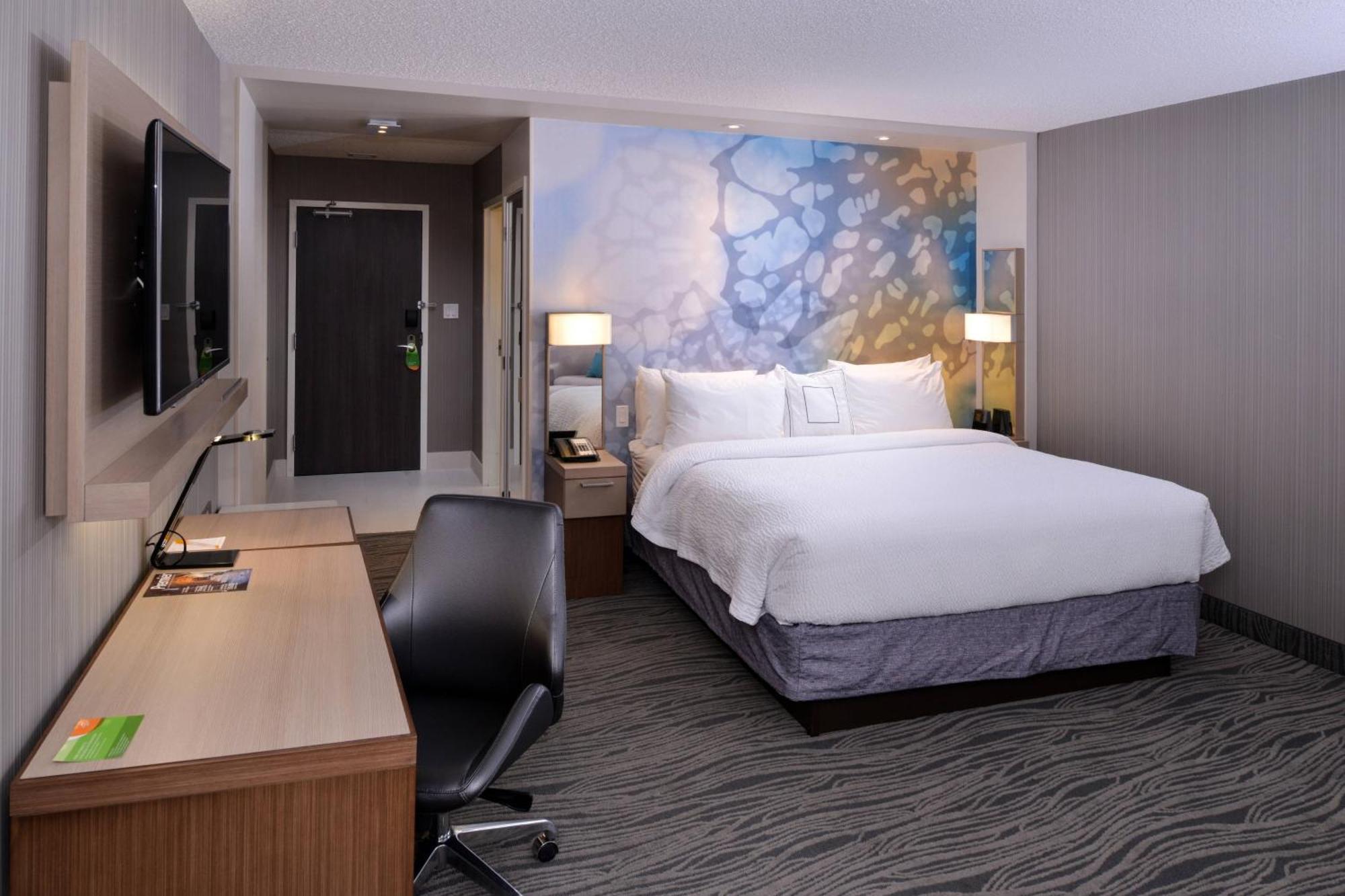 Courtyard By Marriott Saskatoon Airport Hotel Buitenkant foto